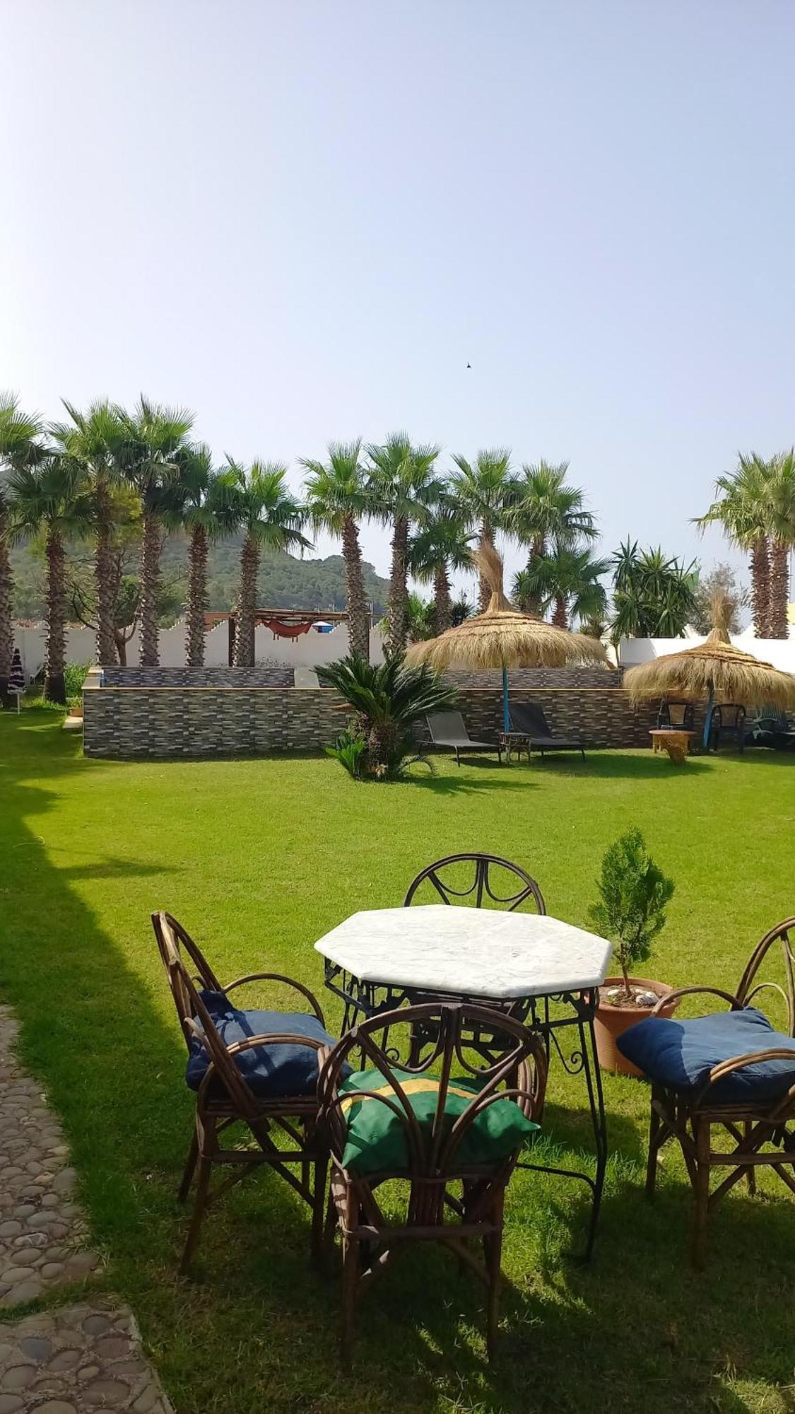 Rayani Maison D'Hotes Chozas Buitenkant foto